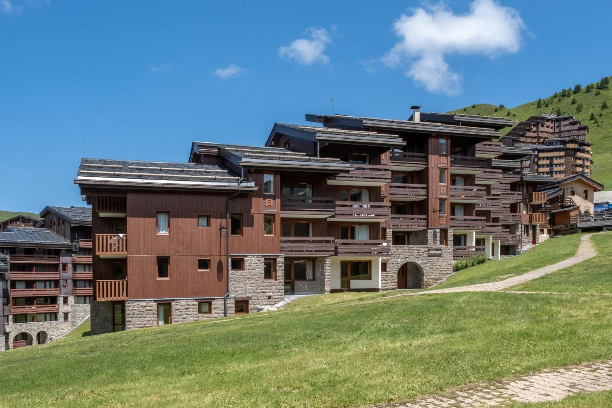 Residence Pierre & Vacances Emeraude La Plagne Bagian luar foto